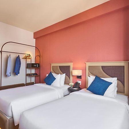 Kin Hotel Ly Tu Trong Хошимин Екстериор снимка