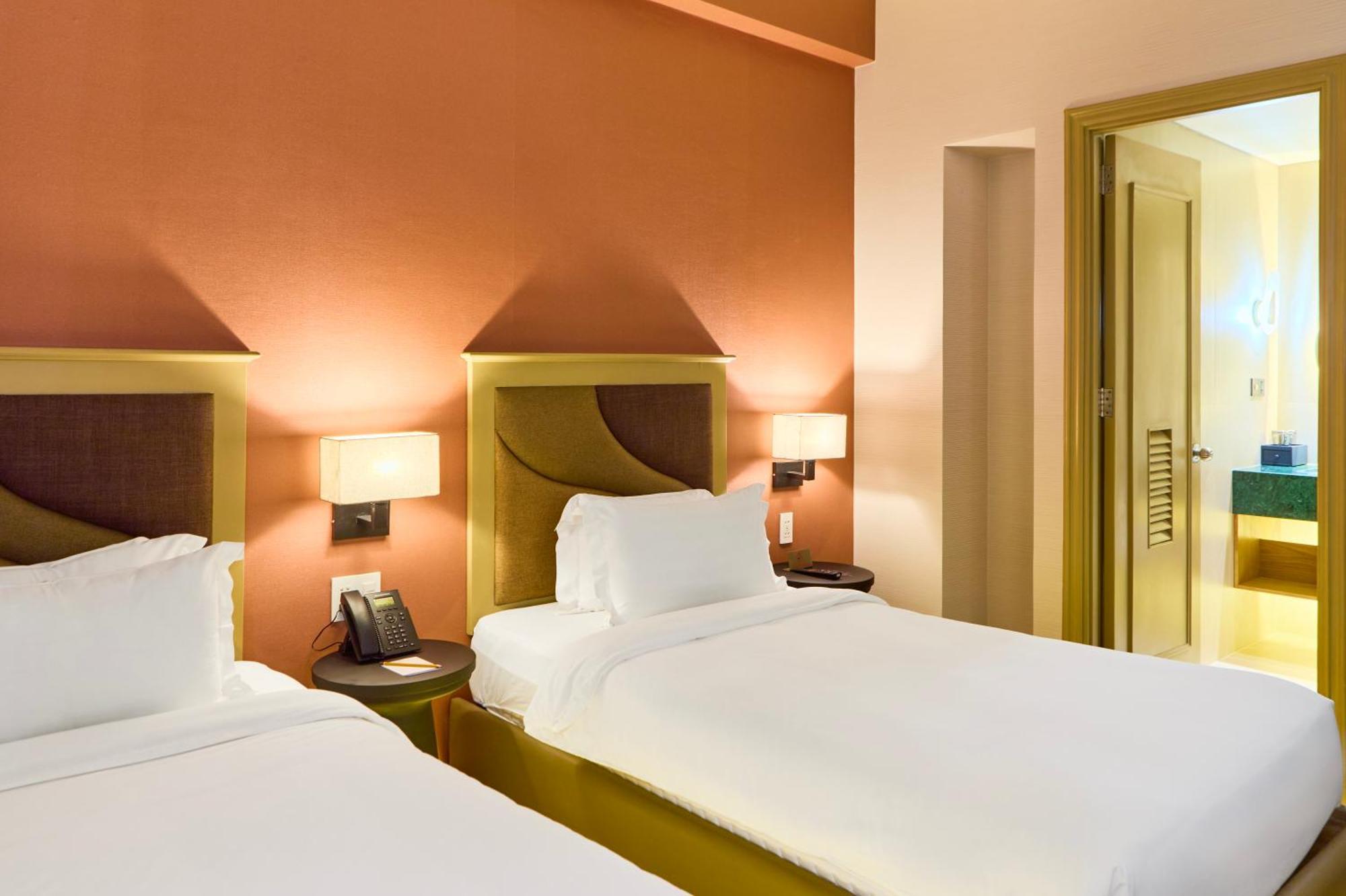Kin Hotel Ly Tu Trong Хошимин Екстериор снимка